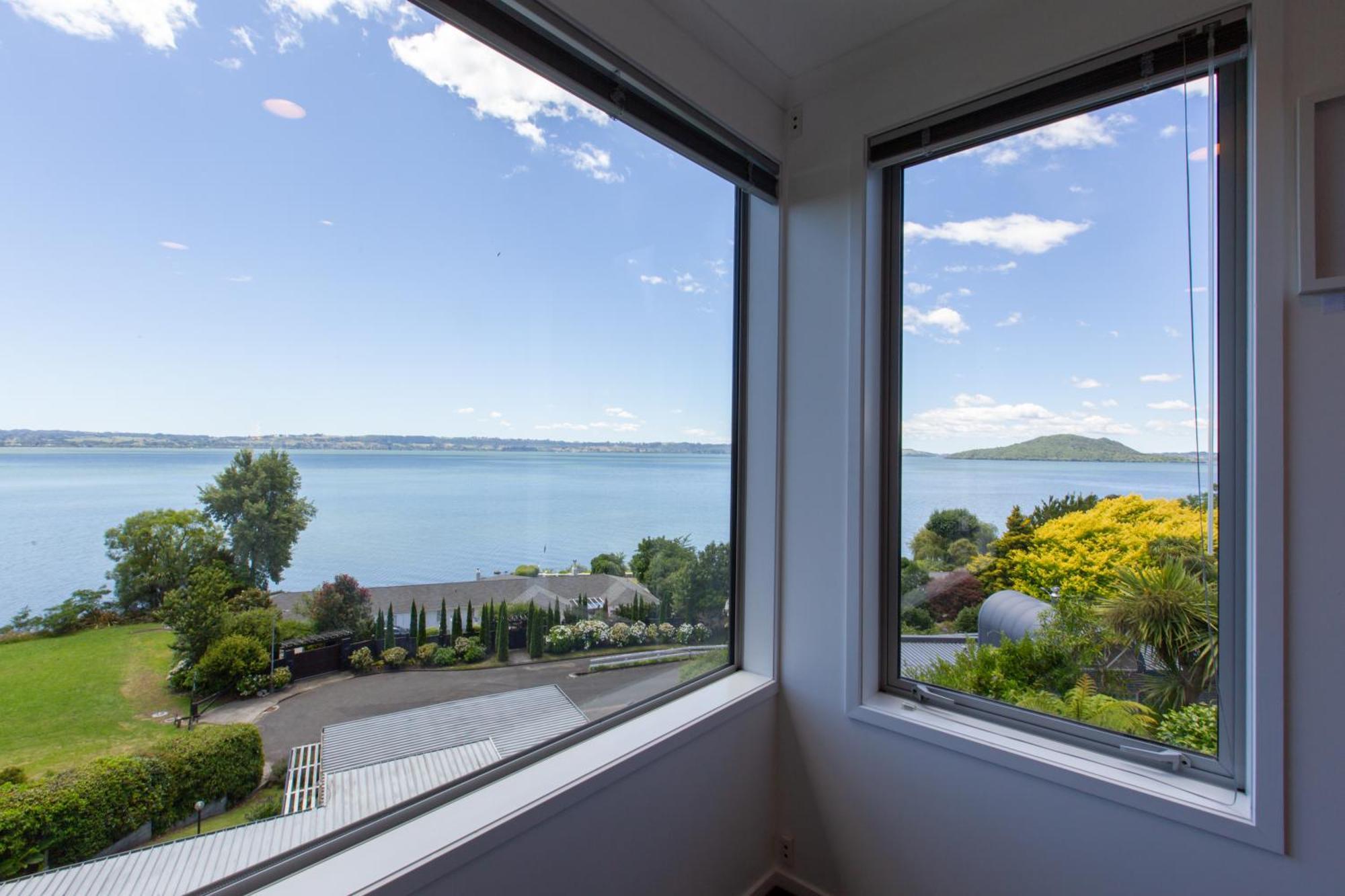 Rotorua Serenity Lakeview Retreat Ngoại thất bức ảnh