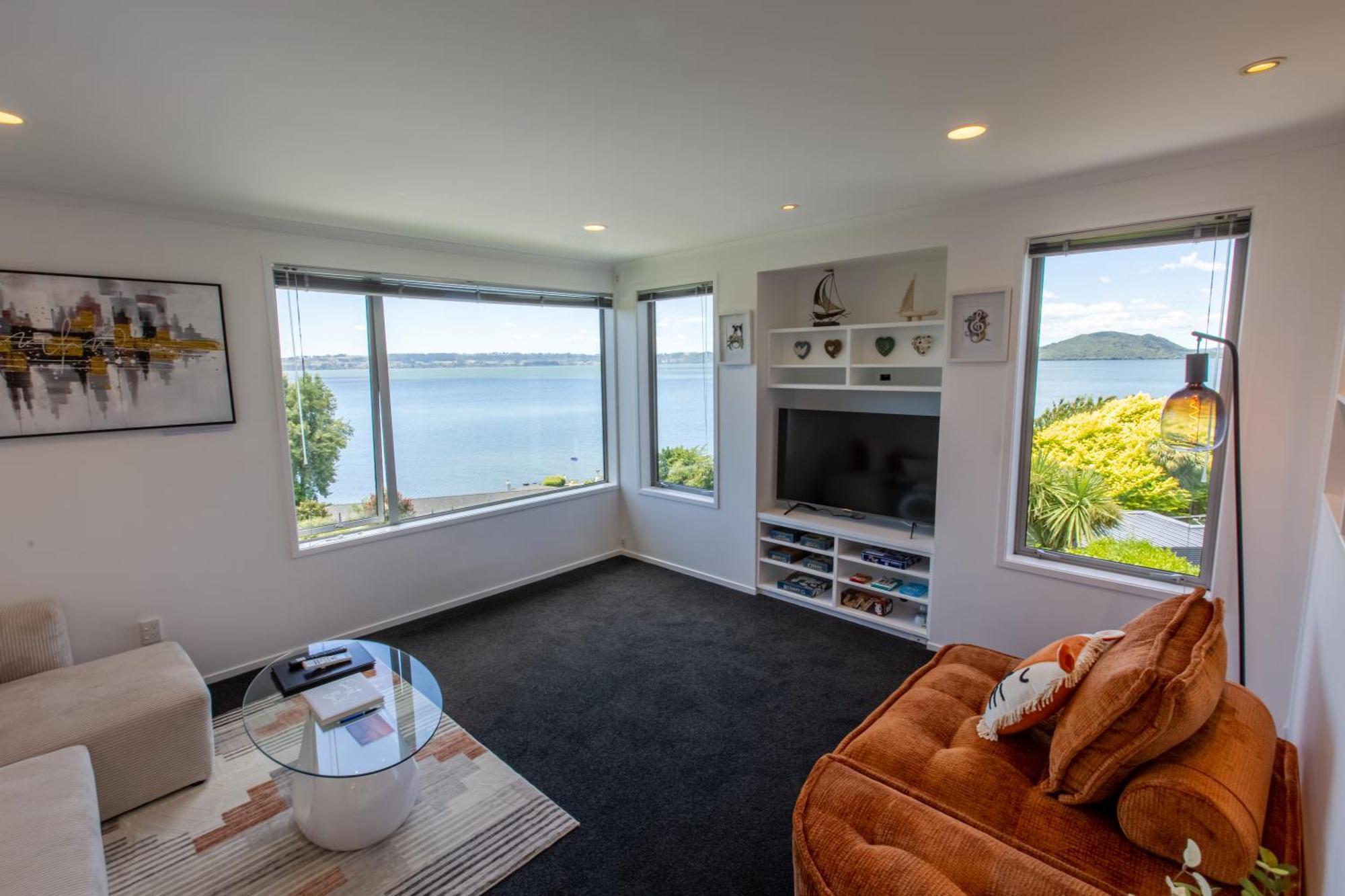 Rotorua Serenity Lakeview Retreat Ngoại thất bức ảnh